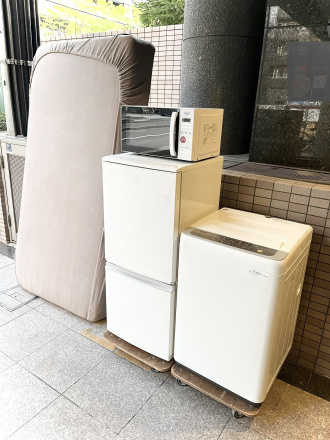 16052EC3-172D-4FEA-AF81-B10563AE7303